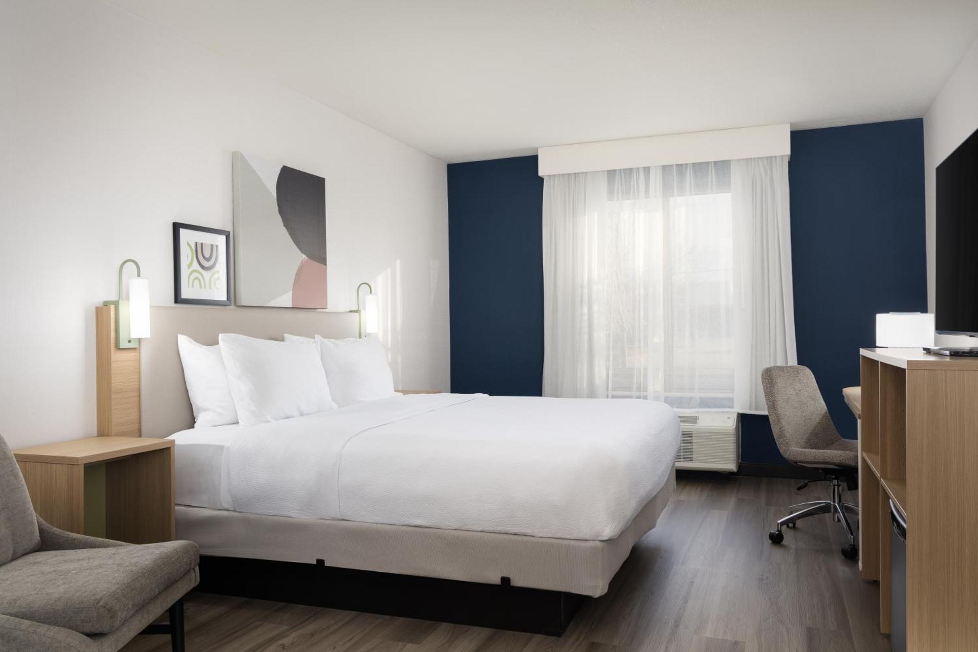 Spark By Hilton Guelph Bagian luar foto