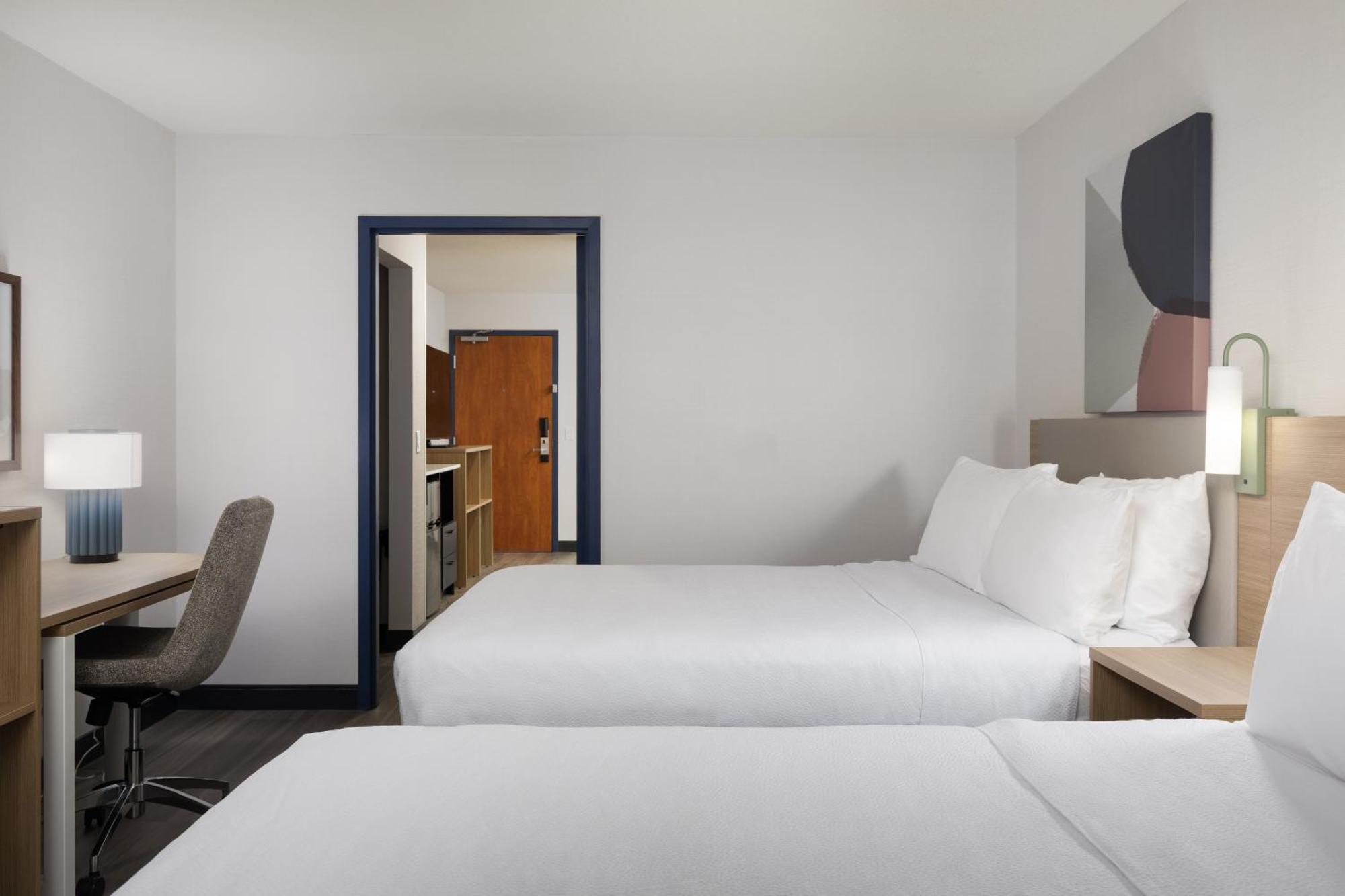 Spark By Hilton Guelph Bagian luar foto